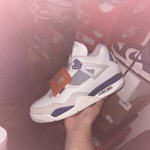 Jordan 4 Military Blue